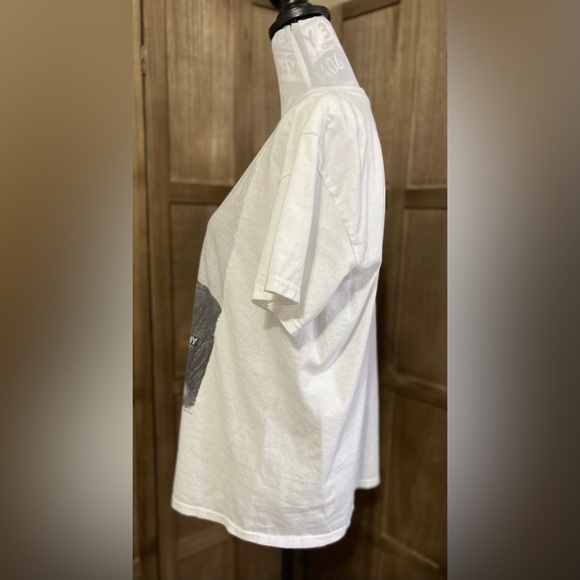 White Short Sleeve Tee with Elvis Presley Graphic - Picture 4 of 5